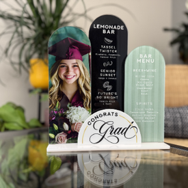 video showing the multiple styles of the graduation bar menu