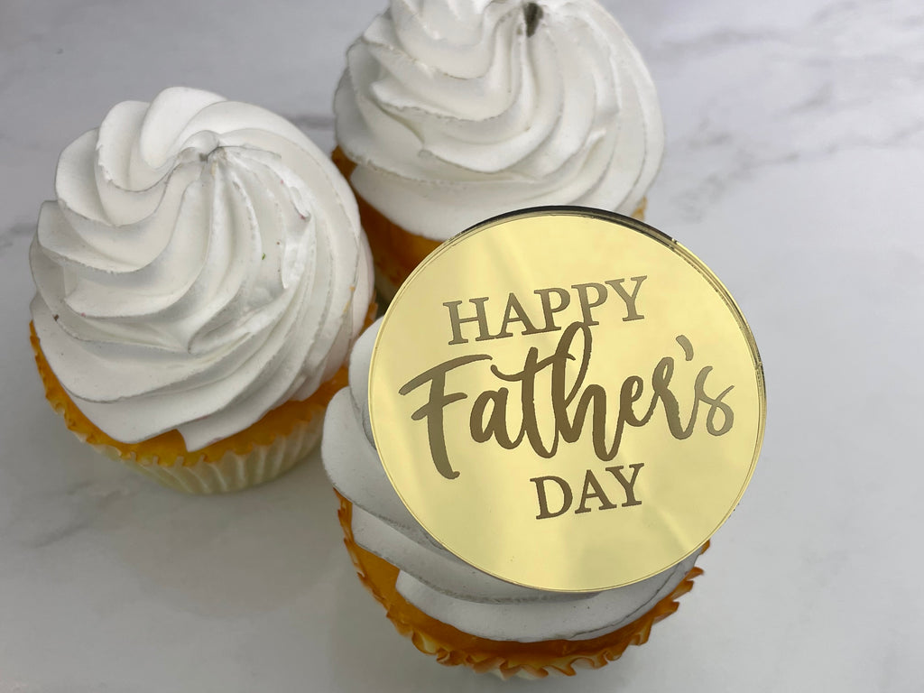 Cupcake per la festa del papà, per festeggiare in allegria - Dolci da sogno Cupcake per la festa del papà, per festeggiare in allegria - Dolci da sogno